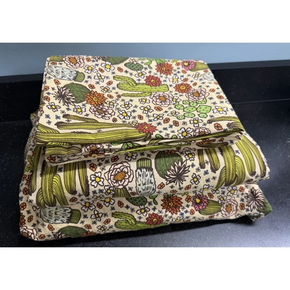 UO Home Urban Outfitters Full Size Cactus Floral 100% Cotton Sheet Set Boho